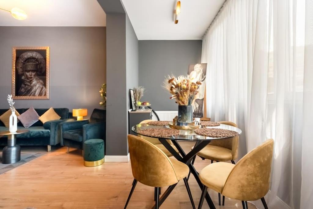 בוקרשט Intercontinental Apart - Massage Terrace Fireplace מראה חיצוני תמונה